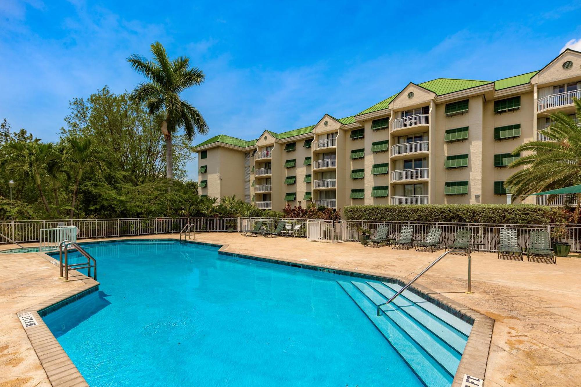 Sunrise Suites - Sea Breeze Suite 101 Key West Chambre photo